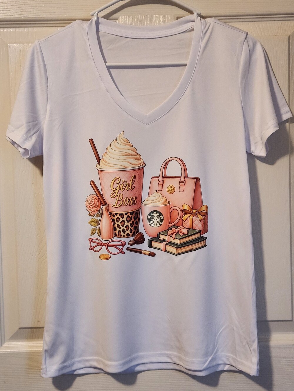 GIRL BOSS ~ LADIES VNECK TSHIRT